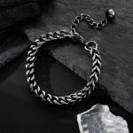 Titanium steel men’s bracelet, retro versatile personality, high-end hip-hop style, trend accessories must!