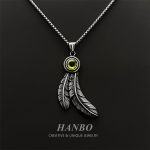 Titanium steel feather necklace, a must for men’s trendy brands, sweater pendant fashion jewelry, showing personality charm!